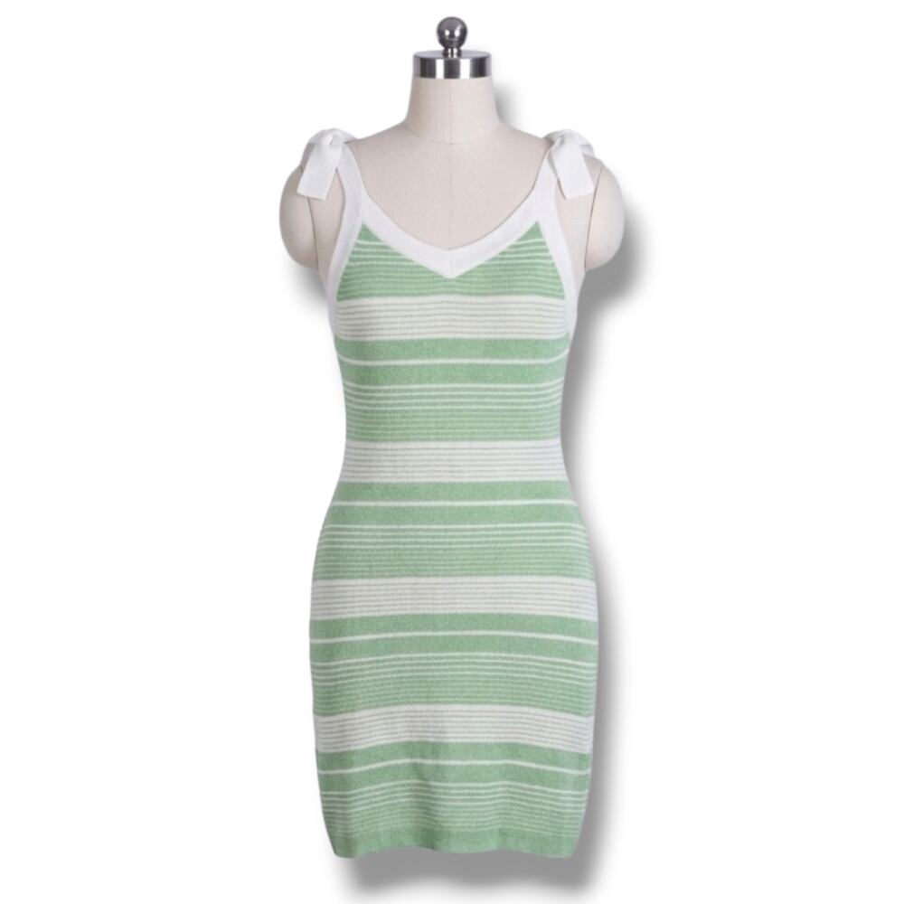 Truce Girls Size L (14) Green White Striped Tie Shoulder Knit Dress
​